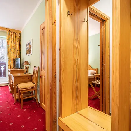 فندق Hotel Sepetna أوسترافيس