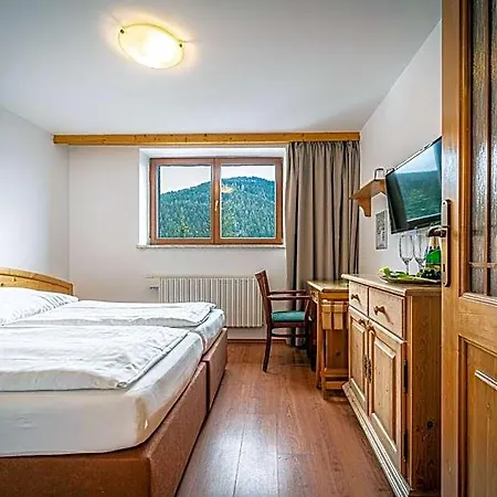 Hotel Sepetna Hotel 3*