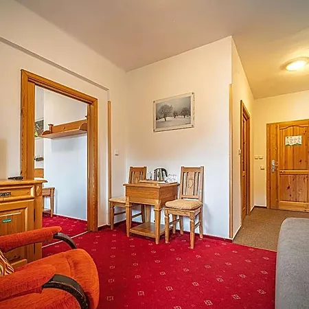 Hotel Sepetna 3*